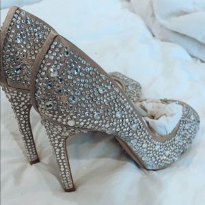 BNIB Karen Millen Crystal embellished heels